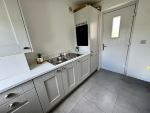 Utility Room- click for photo gallery